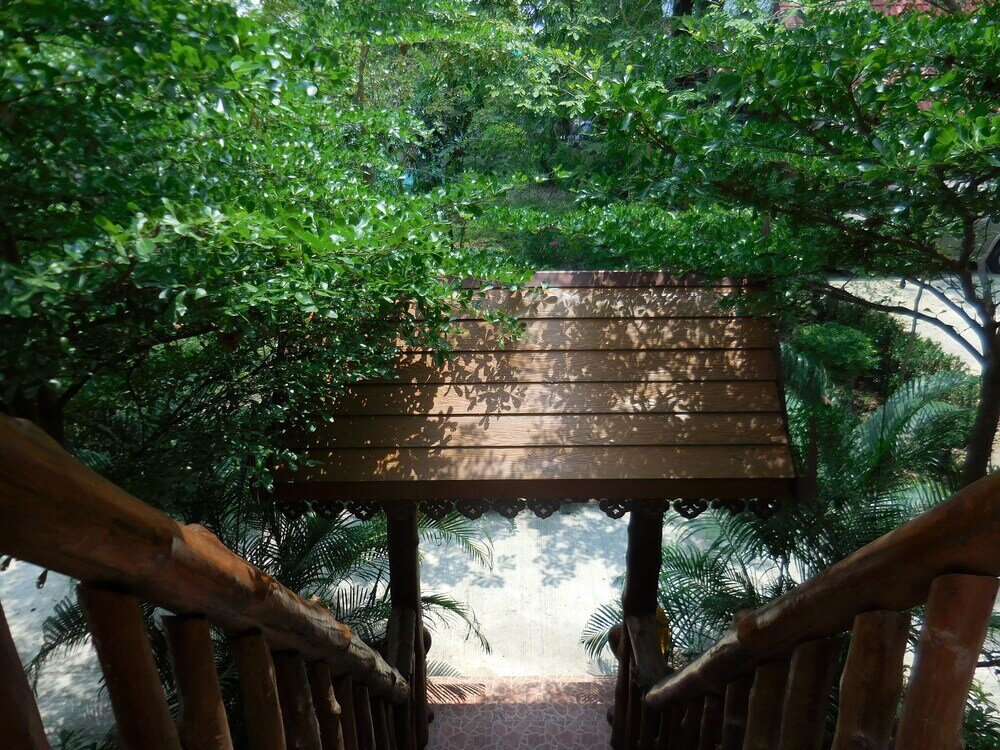 Пхитсанулок: Akechanok Resort & Homestay
