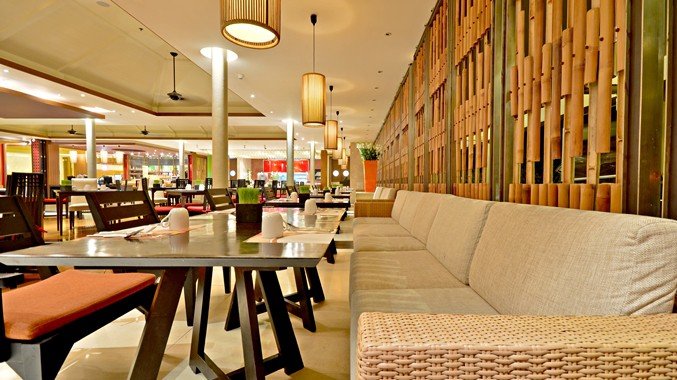 Тхаланг: Courtyard Phuket at Surin Beach