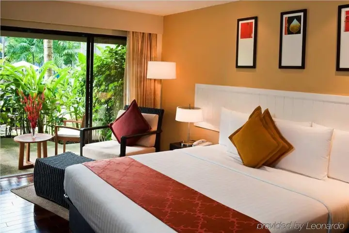 Courtyard Phuket at Surin Beach — фото 1