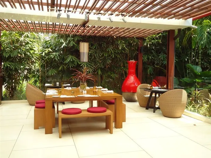 Тхаланг: Courtyard Phuket at Surin Beach