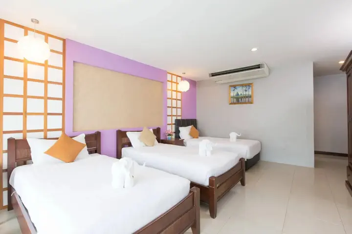 Пхукет: Time Out Hotel Beach Front