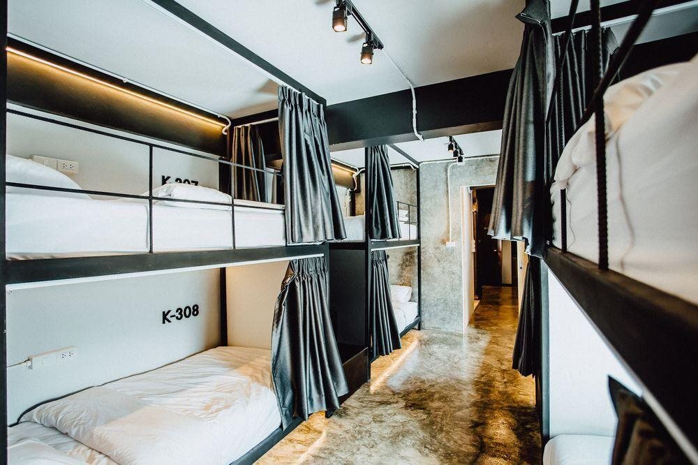 Чиангмай: Kampor Co Working Space and Bed