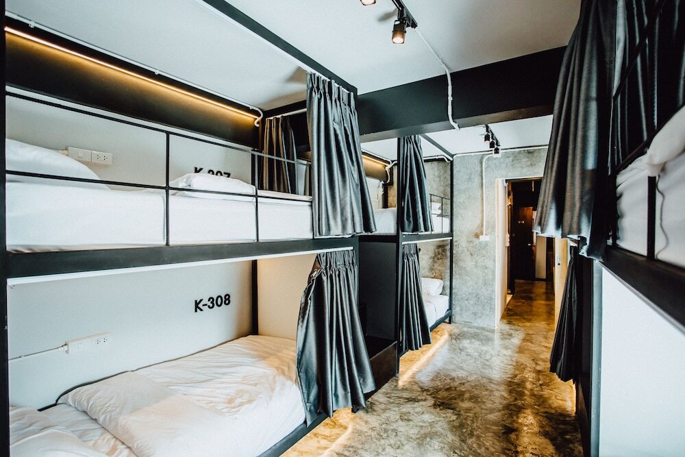 Чиангмай: Kampor Co Working Space and Bed