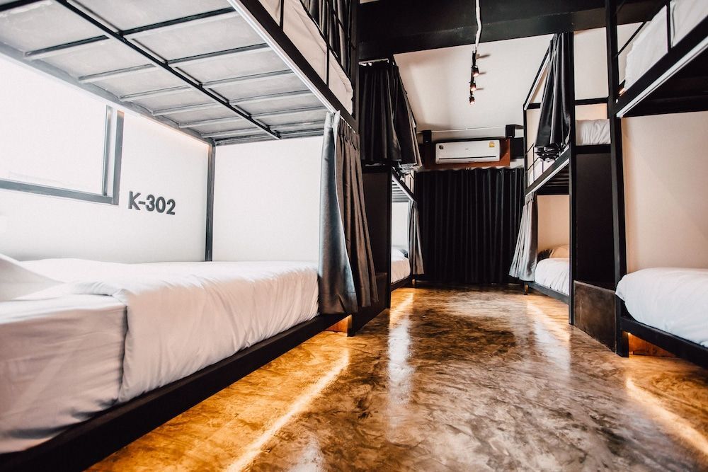 Чиангмай: Kampor Co Working Space and Bed