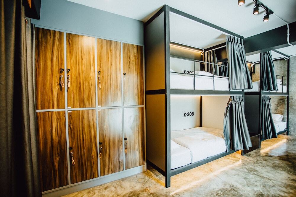 Чиангмай: Kampor Co Working Space and Bed