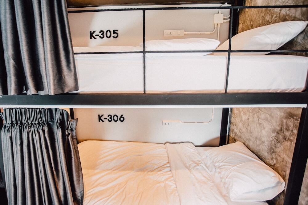 Чиангмай: Kampor Co Working Space and Bed