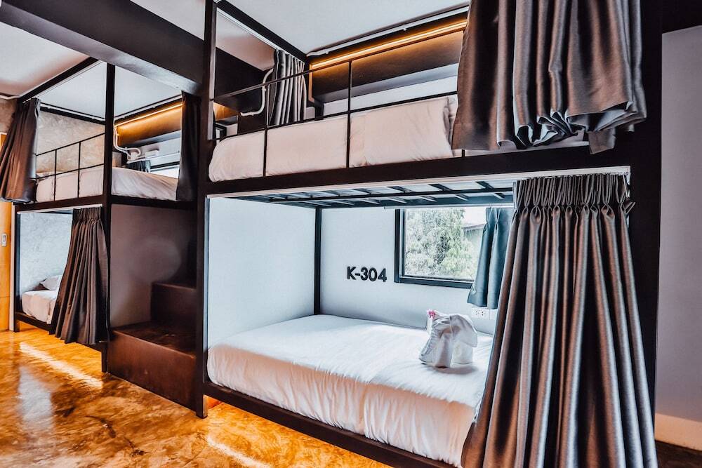 Чиангмай: Kampor Co Working Space and Bed