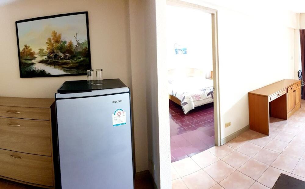 Ко-Липе: Walking Street Hostel by New Wave - Adults Only