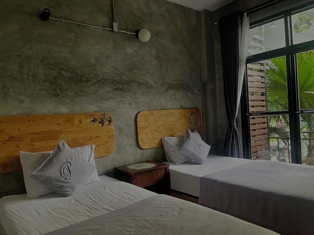 Мей-Сот: The Picturebook Guesthouse