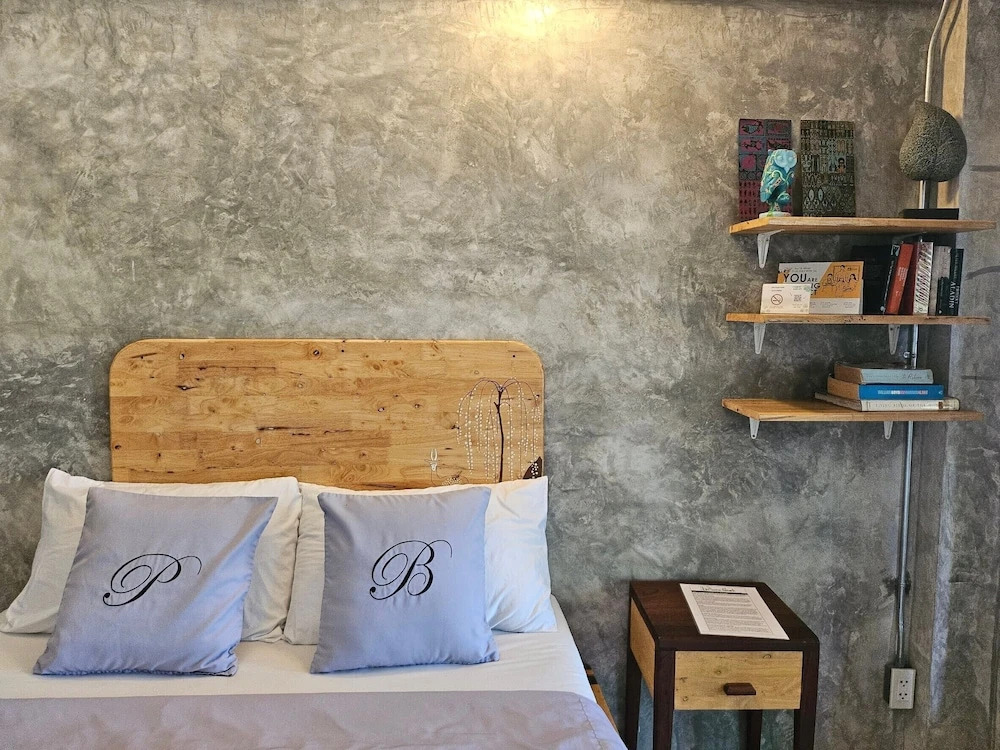 Мей-Сот: The Picturebook Guesthouse