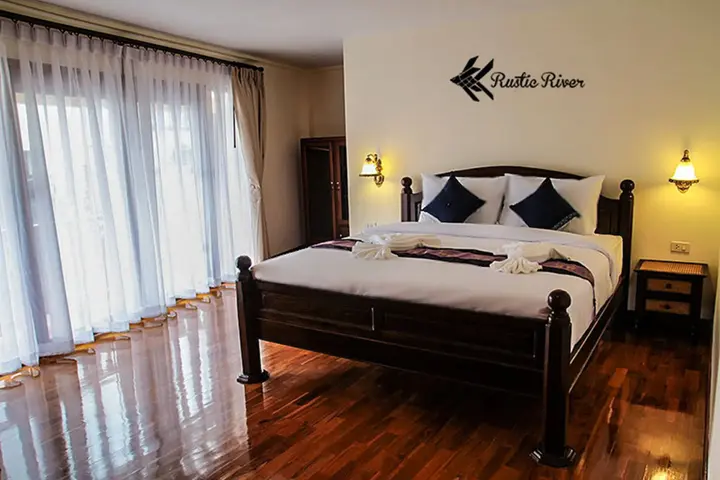 Чиангмай: Rustic River Boutique