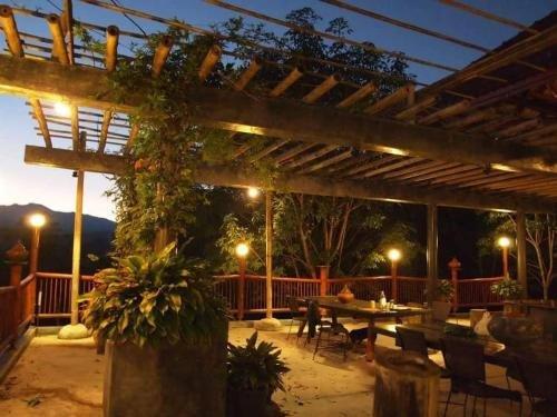 Мае-Таенг: Eco-Park Papae