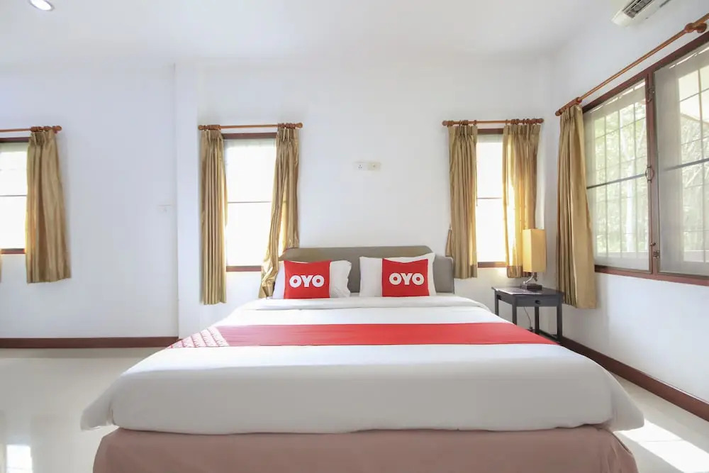 Тхаланг: Chamil House