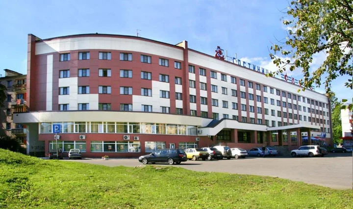 Великий Новгород: Гостиница Садко