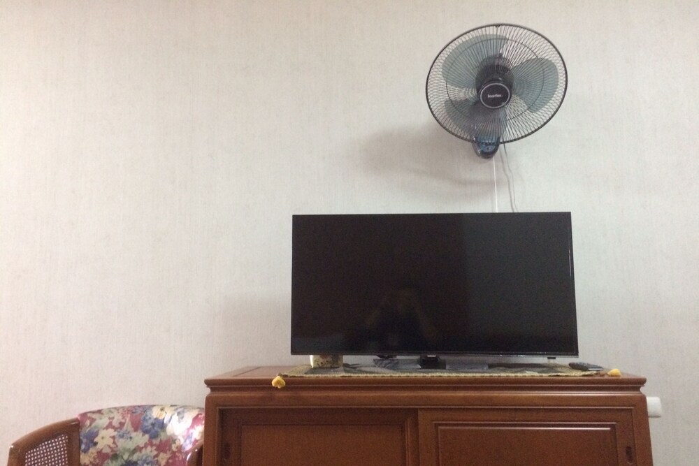 Бангкок: 1 Bedroom at Supalai Park Ekkamai Thonglor