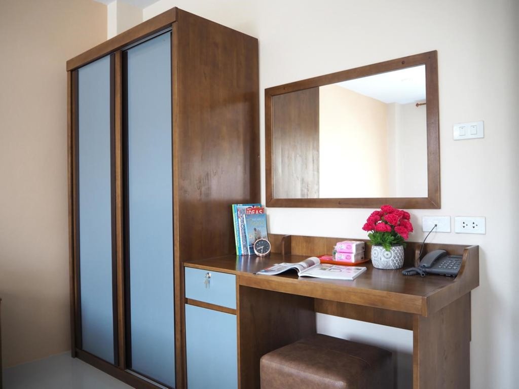 Сураттхани: Regent Room