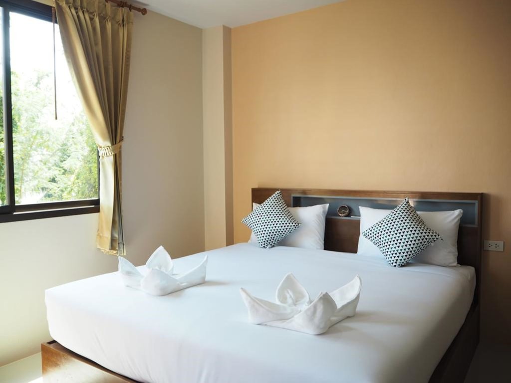 Сураттхани: Regent Room