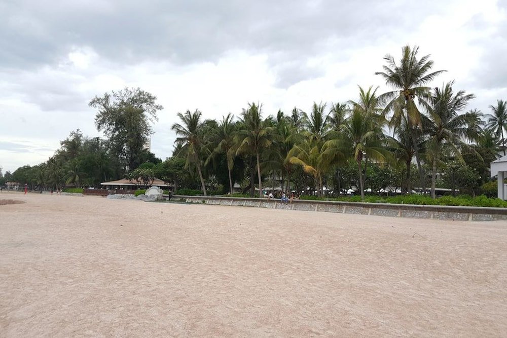 Чаам: Rain Cha-am Pool View