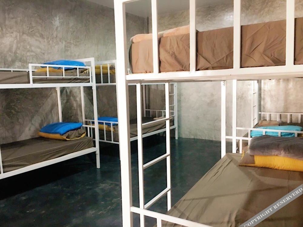 Остров Тау: U&I Hostel