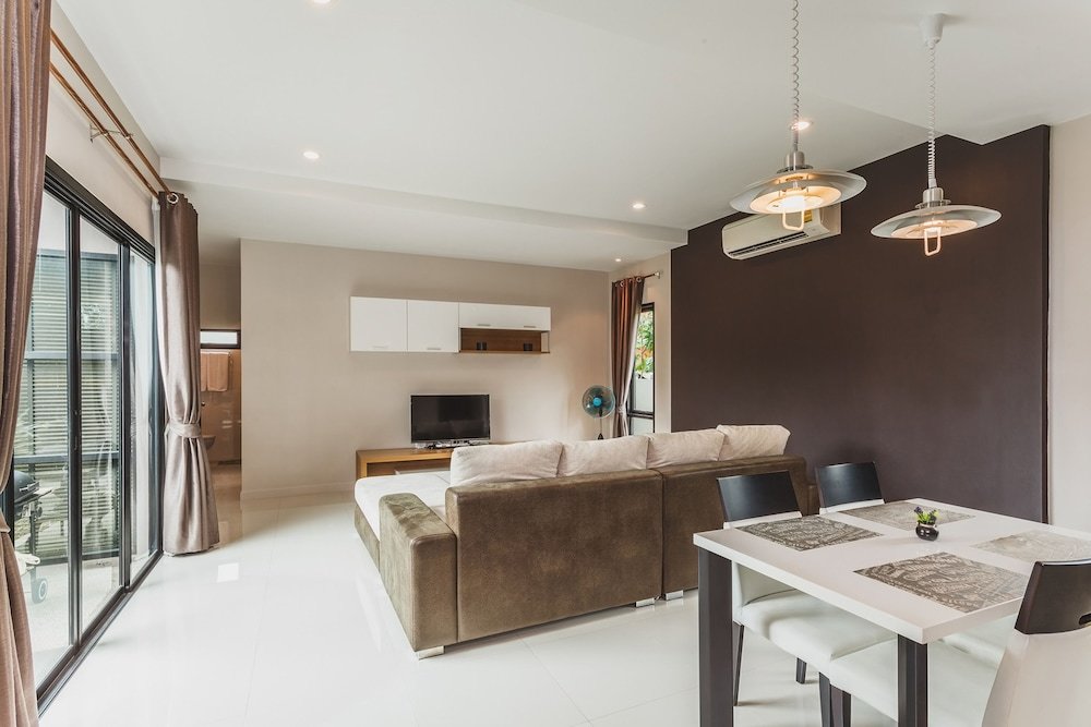 Тхаланг: Two Bedroom Pool Villa in Bangtao