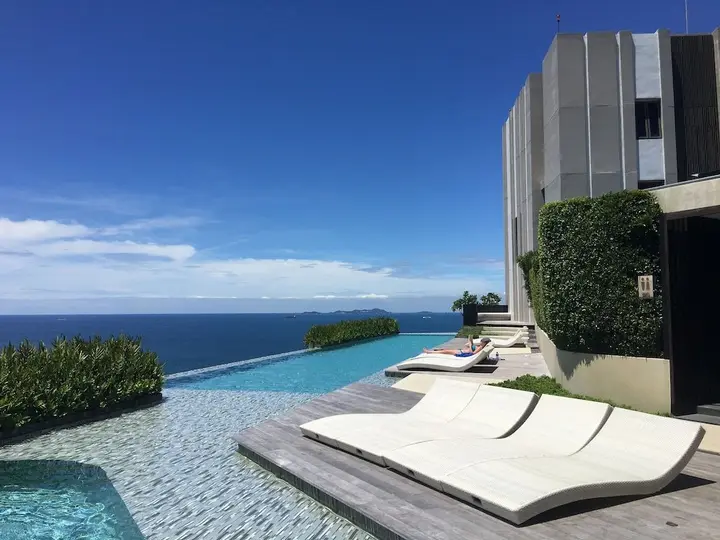 Паттайя: Beachfront Sea View Baan Plai Haad
