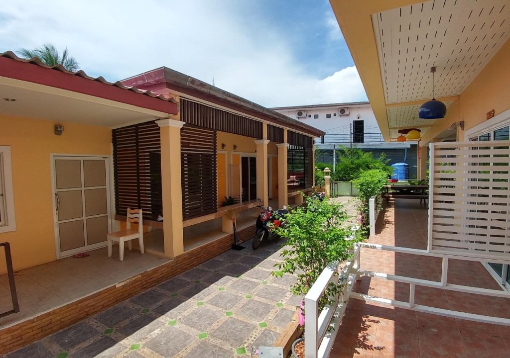 Ко-Лан: Koh Larn De Beach