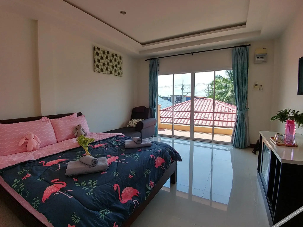 Ко-Лан: Koh Larn De Beach
