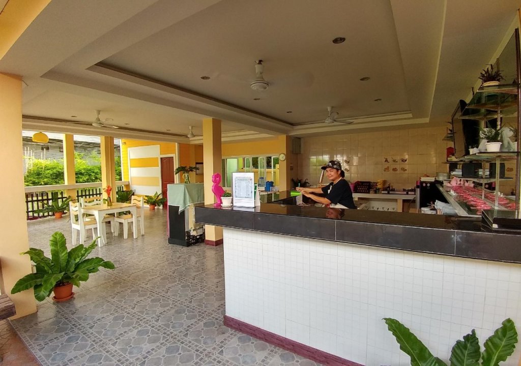 Ко-Лан: Koh Larn De Beach