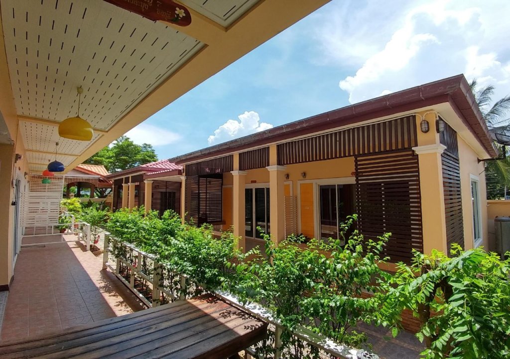 Ко-Лан: Koh Larn De Beach