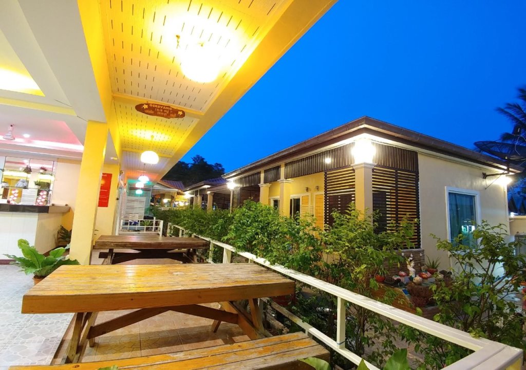 Ко-Лан: Koh Larn De Beach