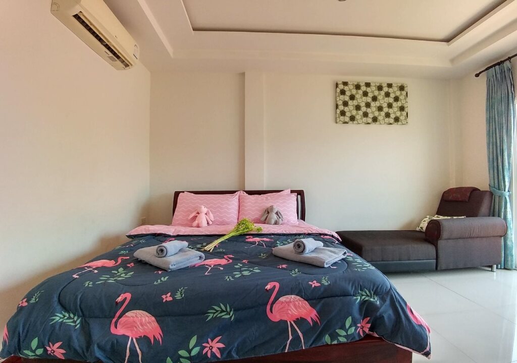 Ко-Лан: Koh Larn De Beach