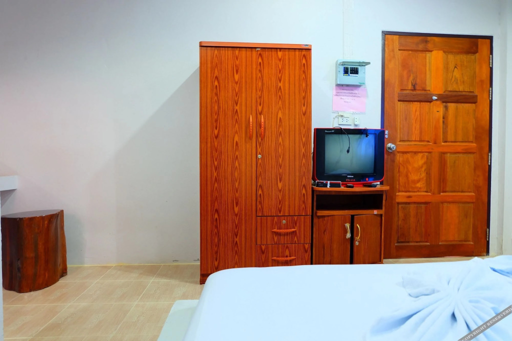 Сураттхани: Ruan Chompoo Resort