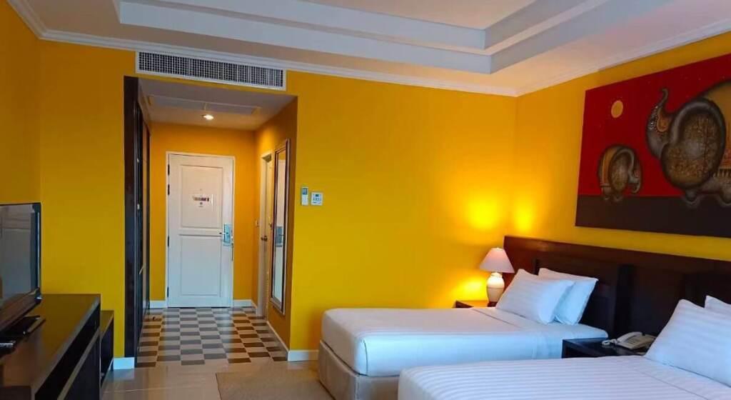 Чианграй: La Vie En Rose Hotel