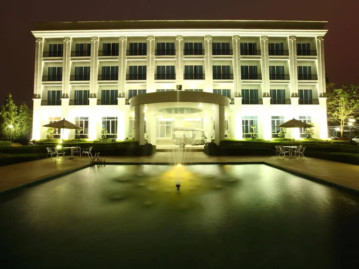 Чианграй: La Vie En Rose Hotel