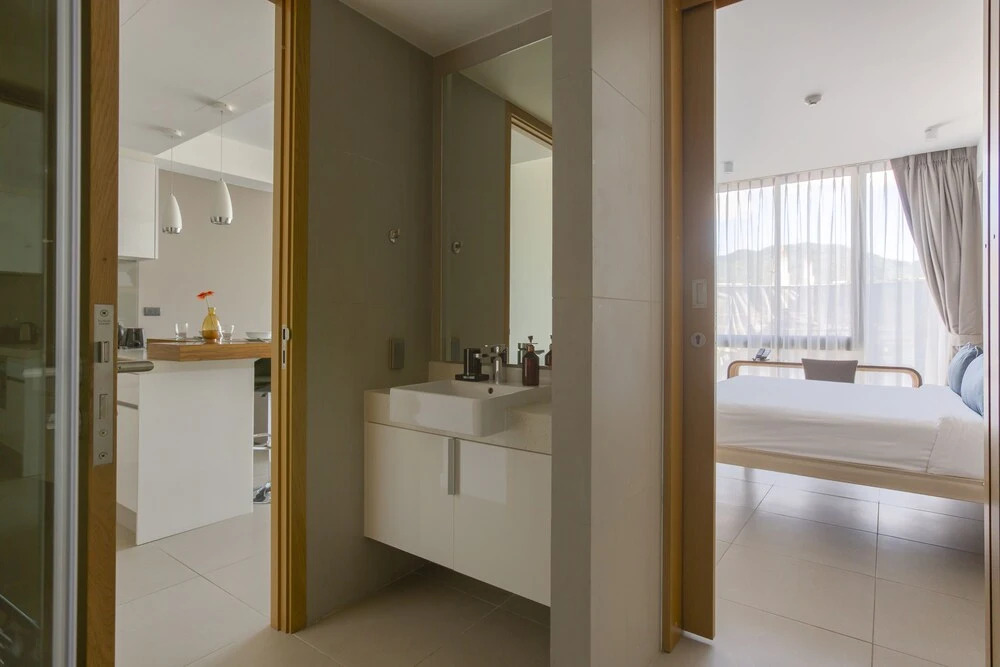 Тхаланг: Ocean Stone Phuket by Holy Cow 2