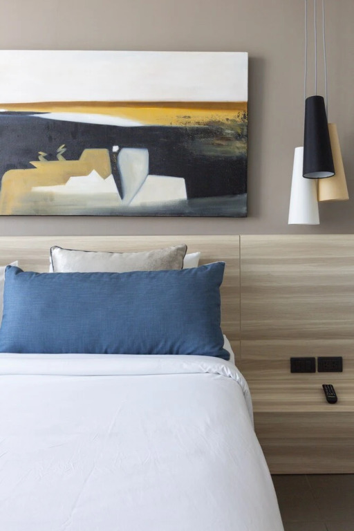Тхаланг: Ocean Stone Phuket by Holy Cow 2