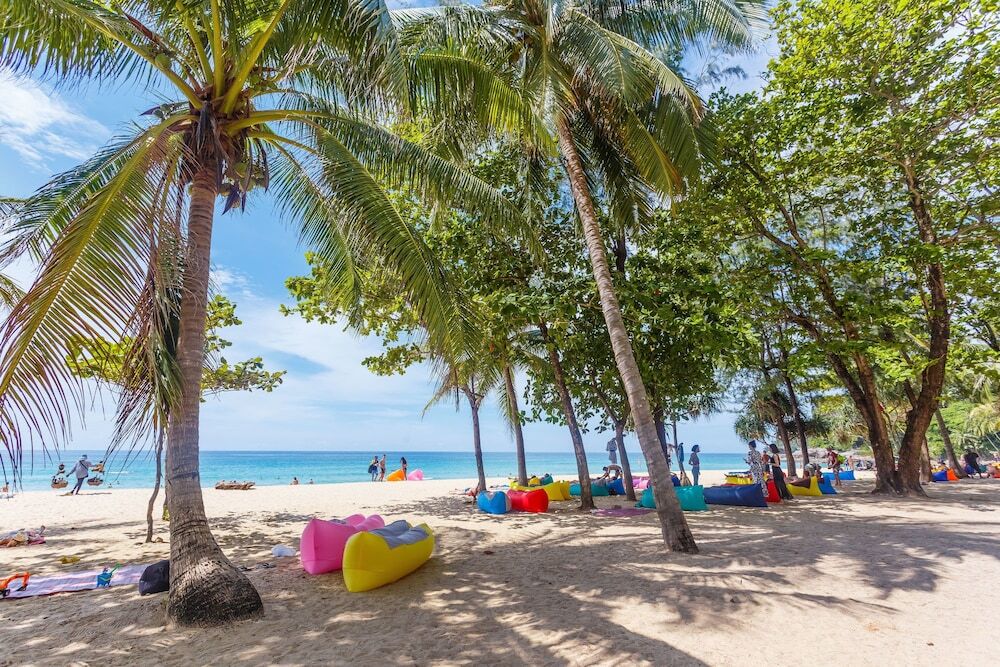 Тхаланг: Ocean Stone Phuket by Holy Cow 9