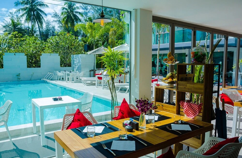 Тхаланг: Ocean Stone Phuket by Holy Cow 9