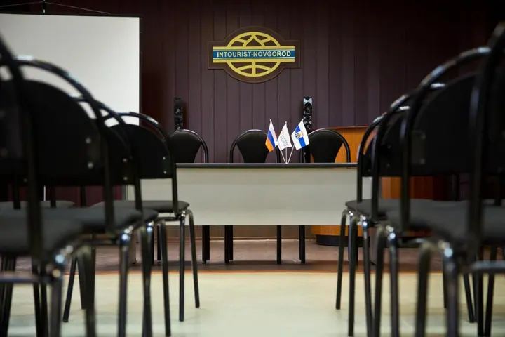 Великий Новгород: Гостиница Интурист
