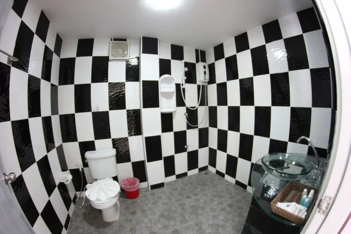 Кату: Tulip Inn