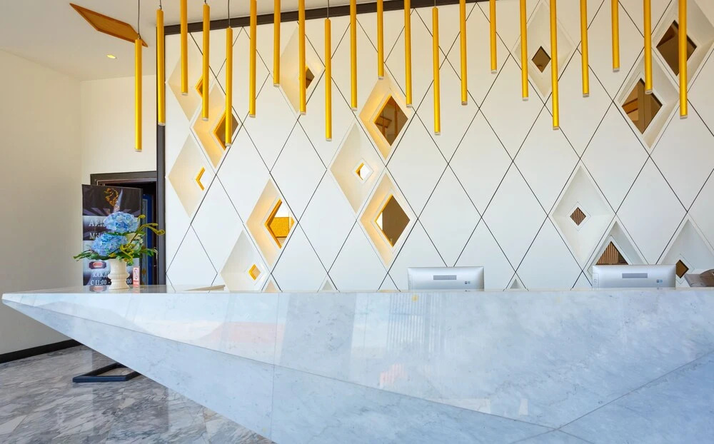 Тхаланг: The Aristo Beach Front 33 by Holy Cow