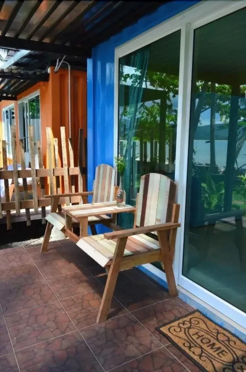 Самуи: Think & Retro Cafe Lipa Noi Samui
