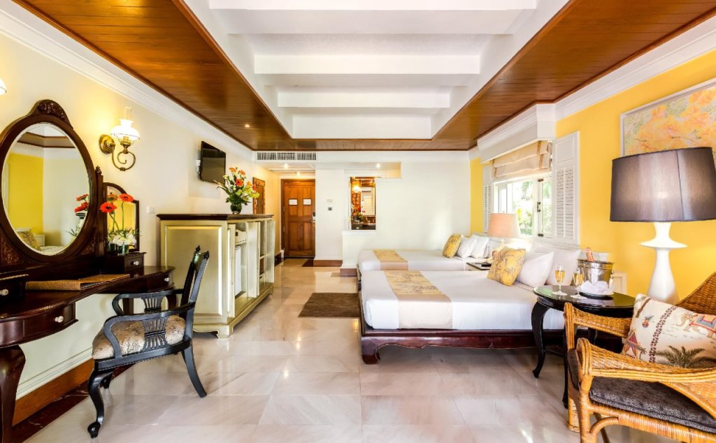 Пхукет: Thavorn Beach Village Resort & Spa Phuket