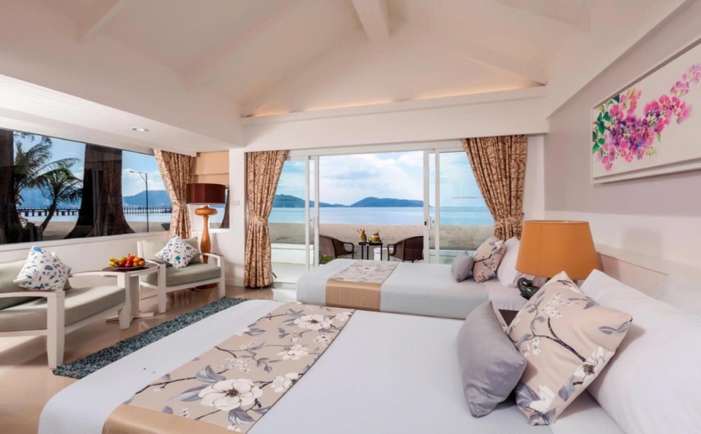 Пхукет: Thavorn Beach Village Resort & Spa Phuket