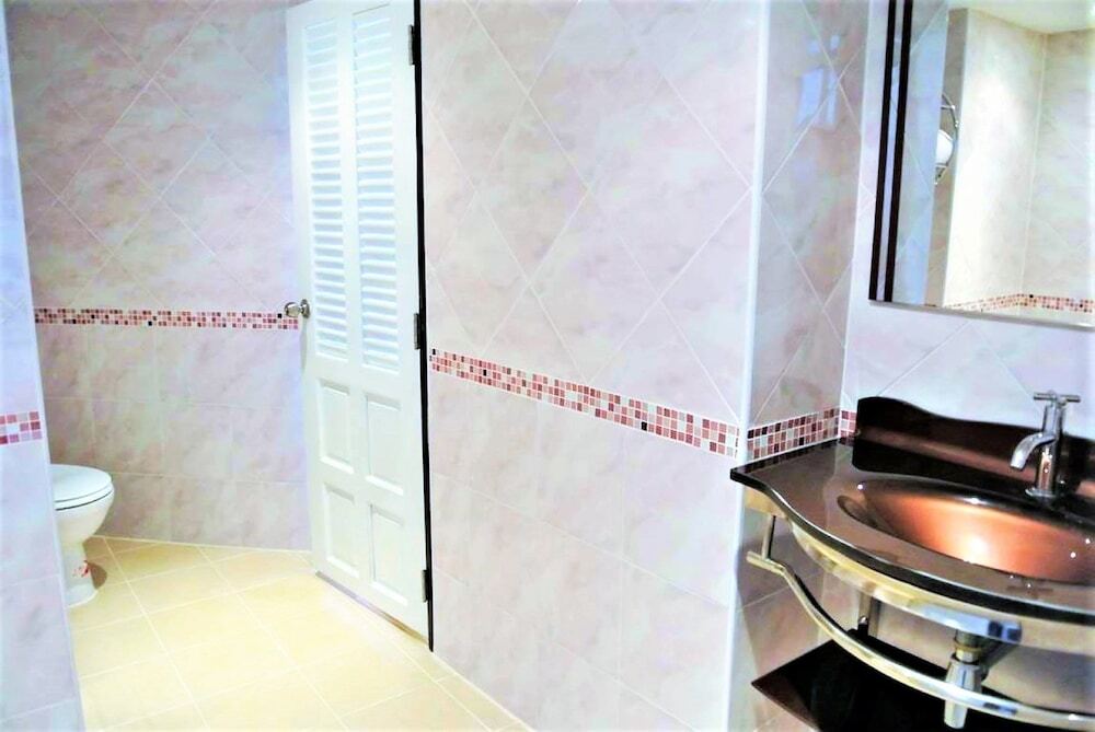 Паттайя: 1 bed Luxury Condo Jomtien