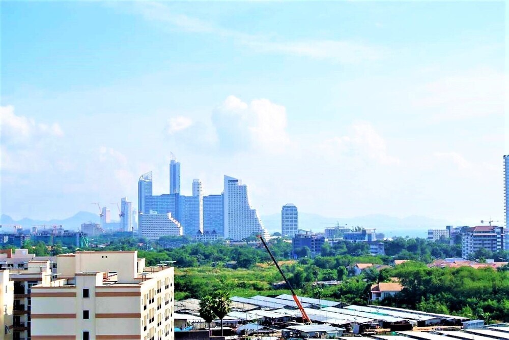 Паттайя: 1 bed Luxury Condo Jomtien