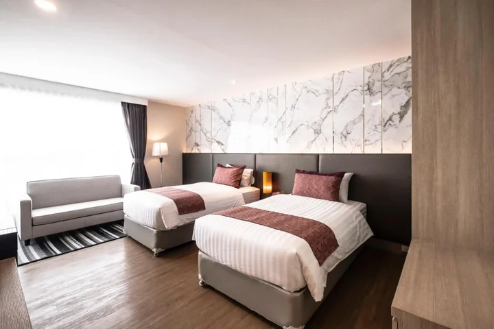 Бангкок: Sinsuvarn Airport Suite