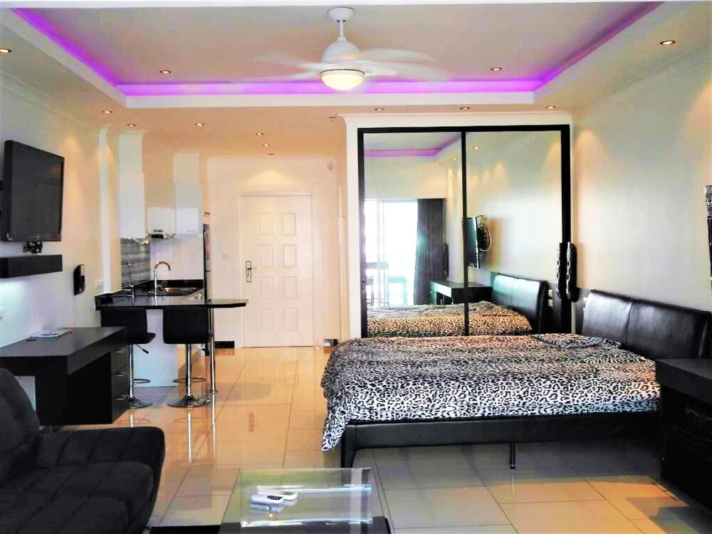 Паттайя: Fantastic sea View Beach Condo