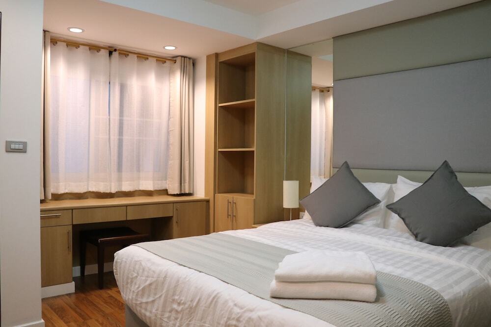 Бангкок: JJ Suites - Your Home on 11