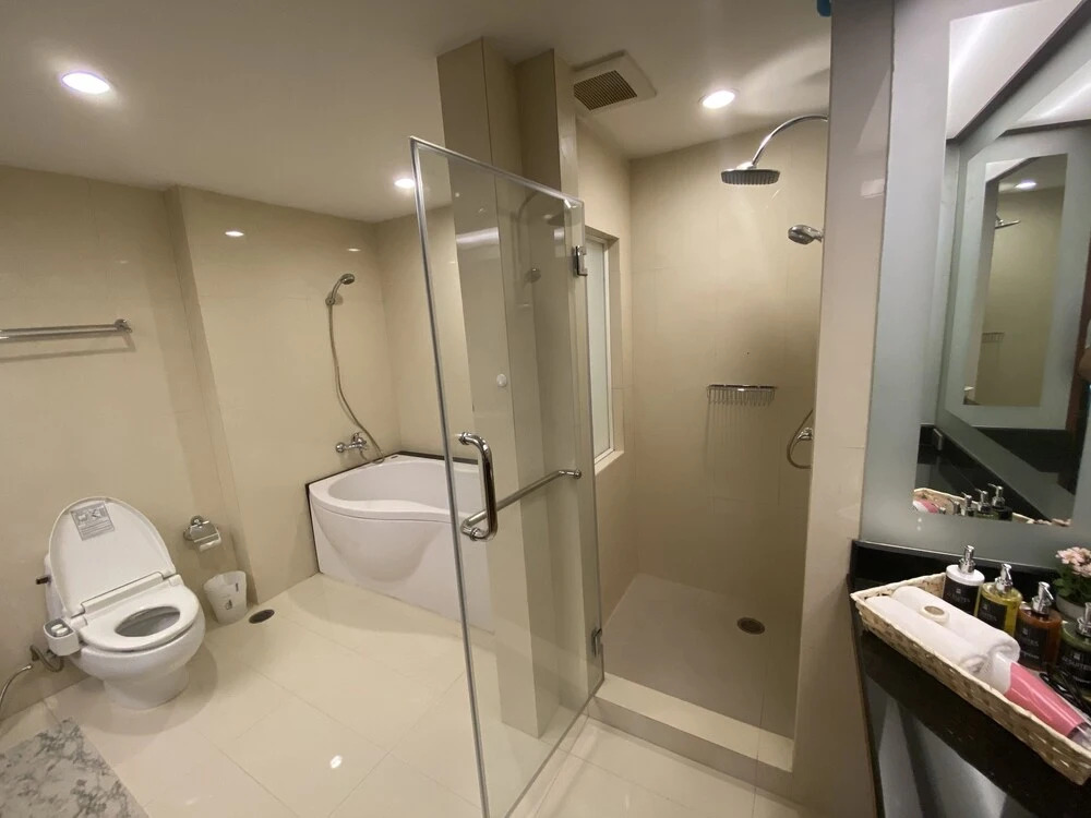 Бангкок: JJ Suites - Your Home on 11